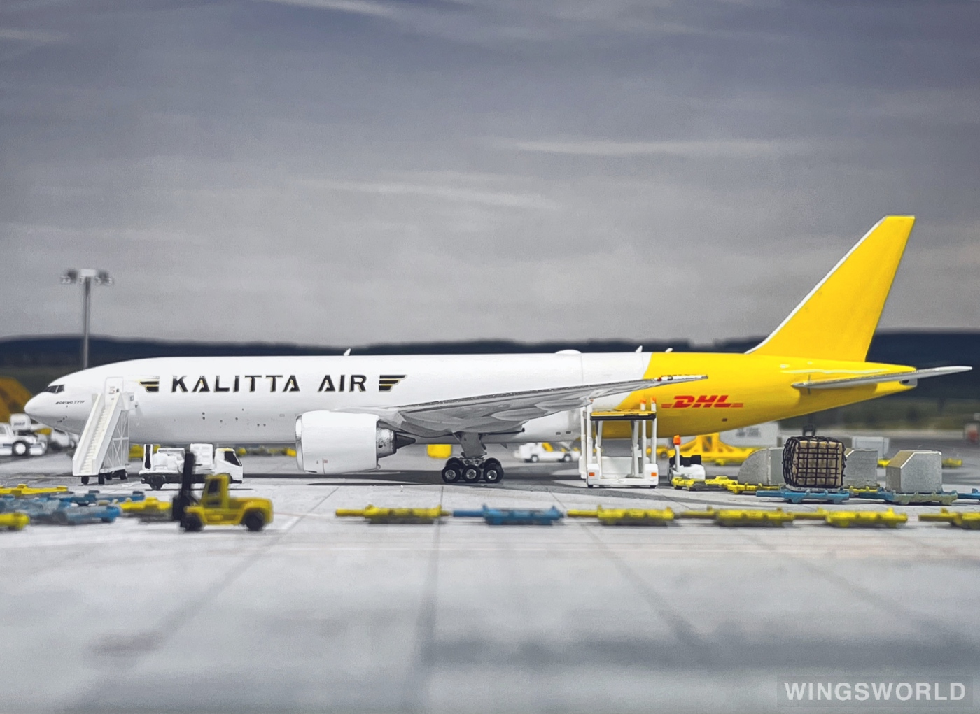 Phoenix 1:400 PH04380 Kalitta Air 卡利塔航空 Boeing 777F N772CK