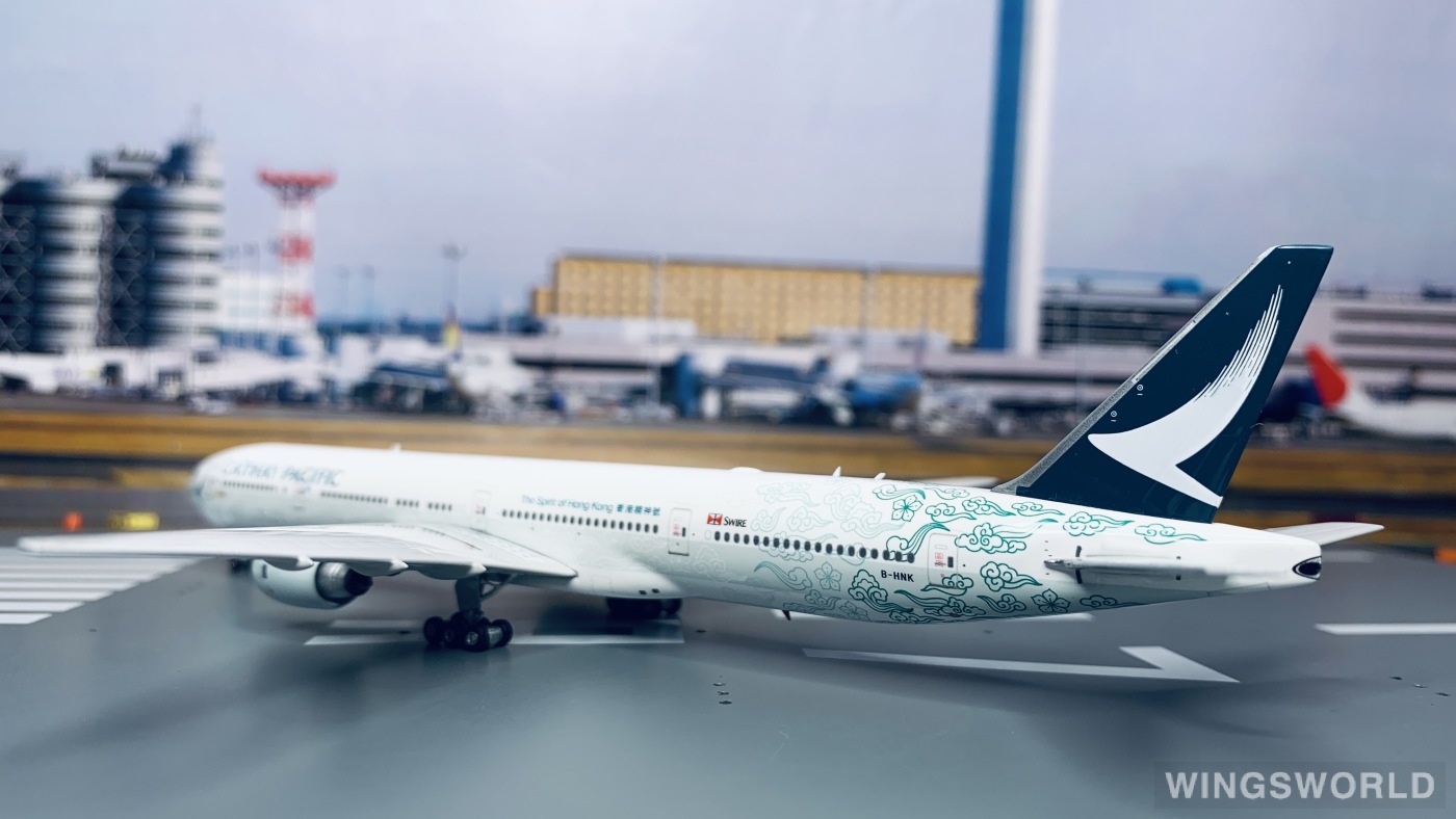 Phoenix 1:400 PH04146 Cathay Pacific 国泰航空 Boeing 777-300 B-HNK