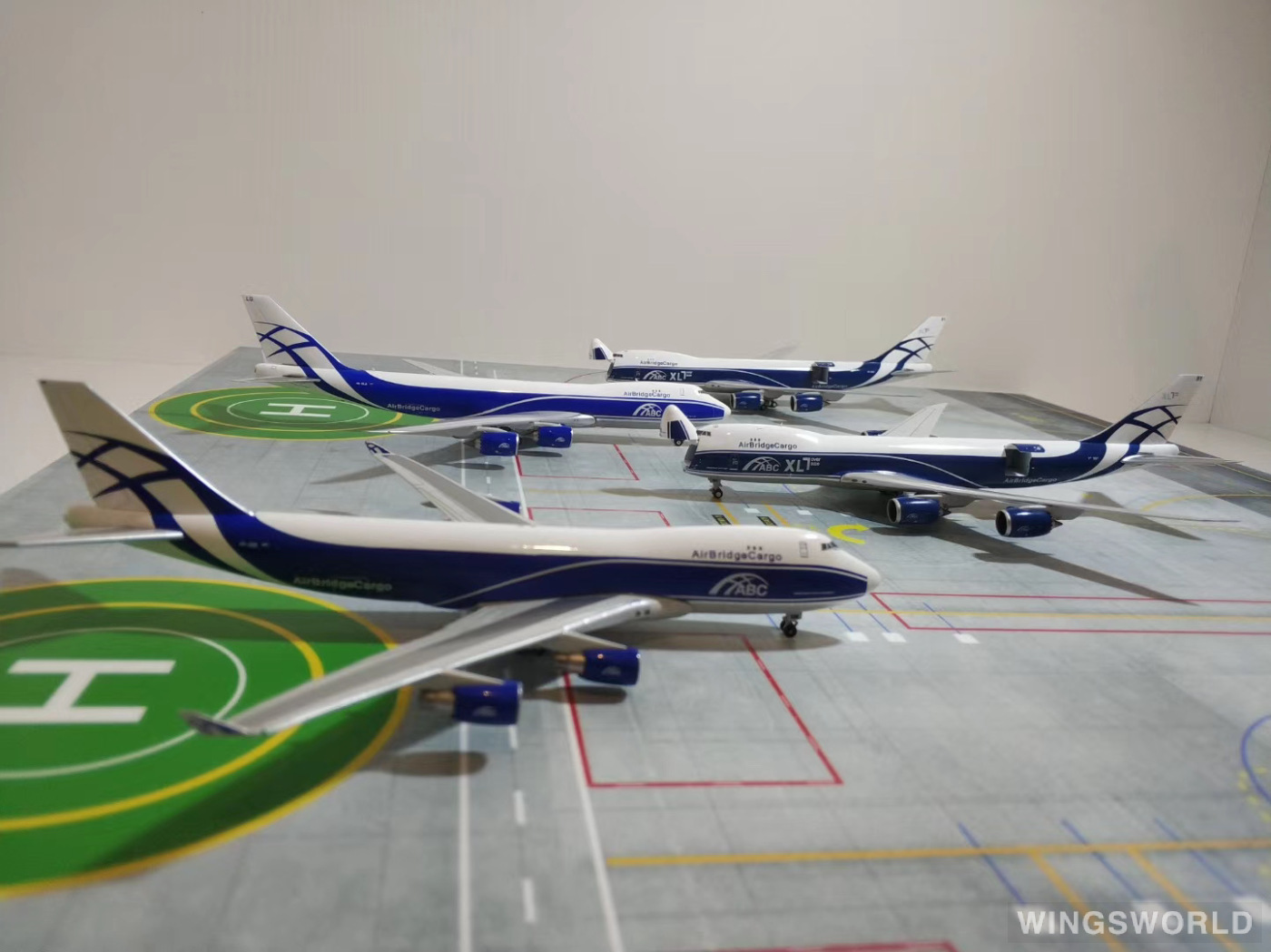 Geminijets 1:400 GJABW1895 AirBridgeCargo 空桥货运航空 Boeing 747-8F VP-BBY