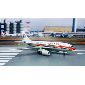 China Eastern 中国东方航空 Airbus A310-300 B-2305  JC4056 JC Wings 1:400