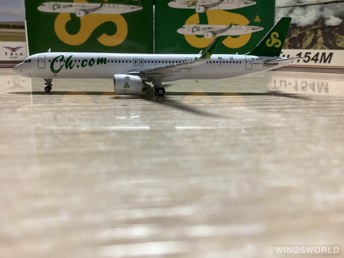 JC Wings 1:400 XX4438 Spring Airlines 春秋航空 Airbus A321neo B-30EU