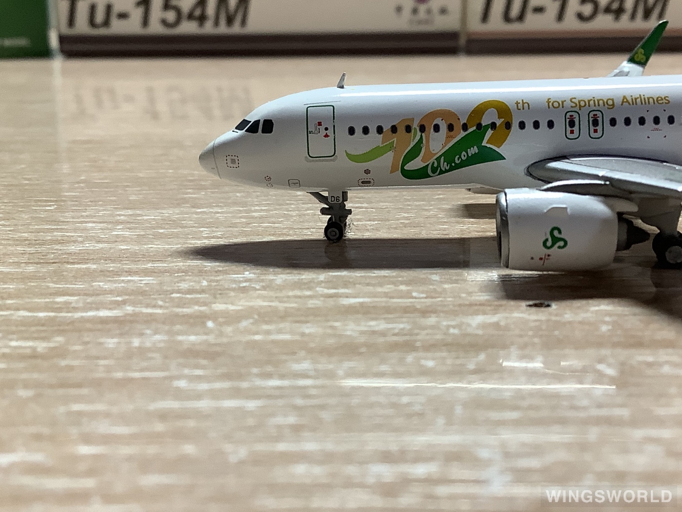 JC Wings 1:400 LH4165 Spring Airlines 春秋航空 Airbus A320neo B-30D6
