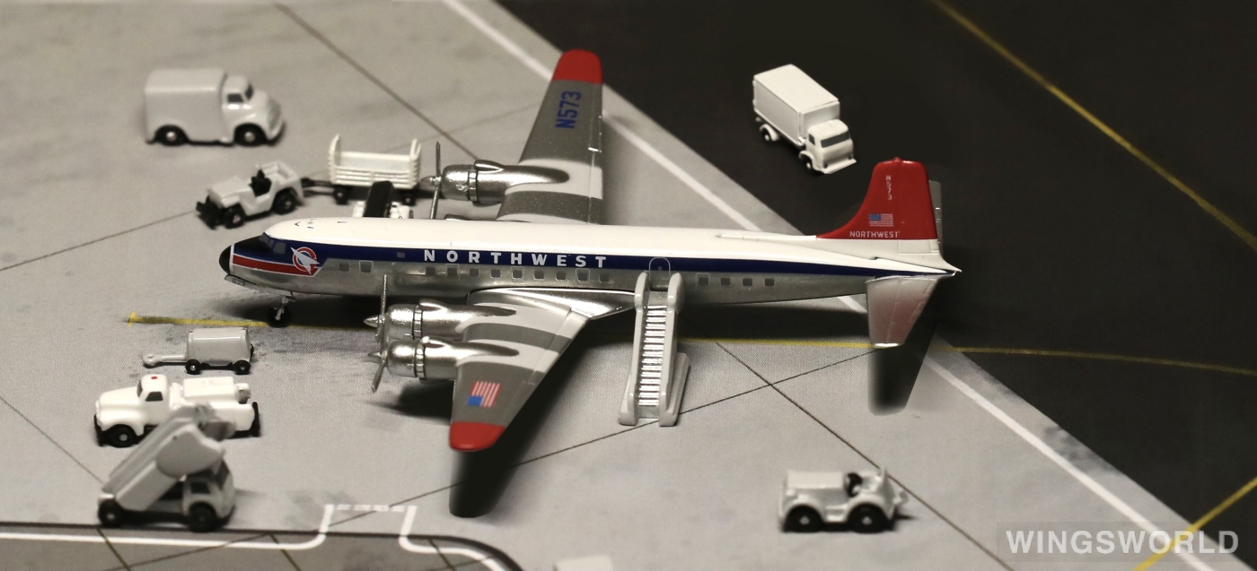 AeroClassics 1:400 AC419489 Northwest Airlines 美国西北航空 Douglas DC-6 N573