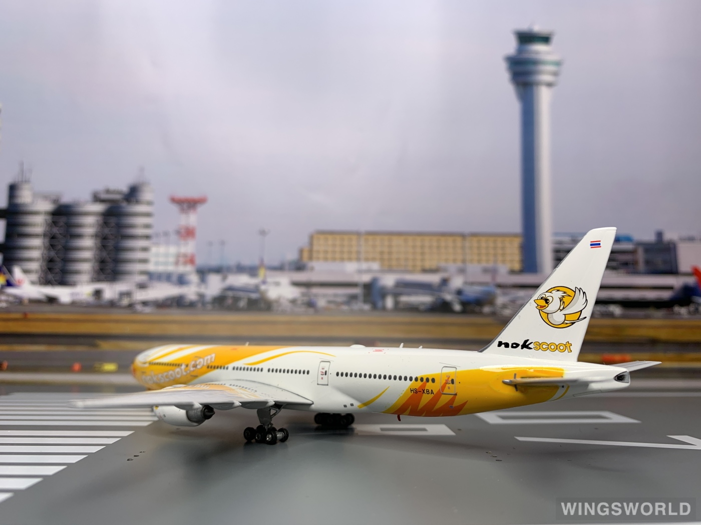Phoenix 1:400 PH11050 NokScoot 酷鸟航空 Boeing 777-200ER HS-XBA