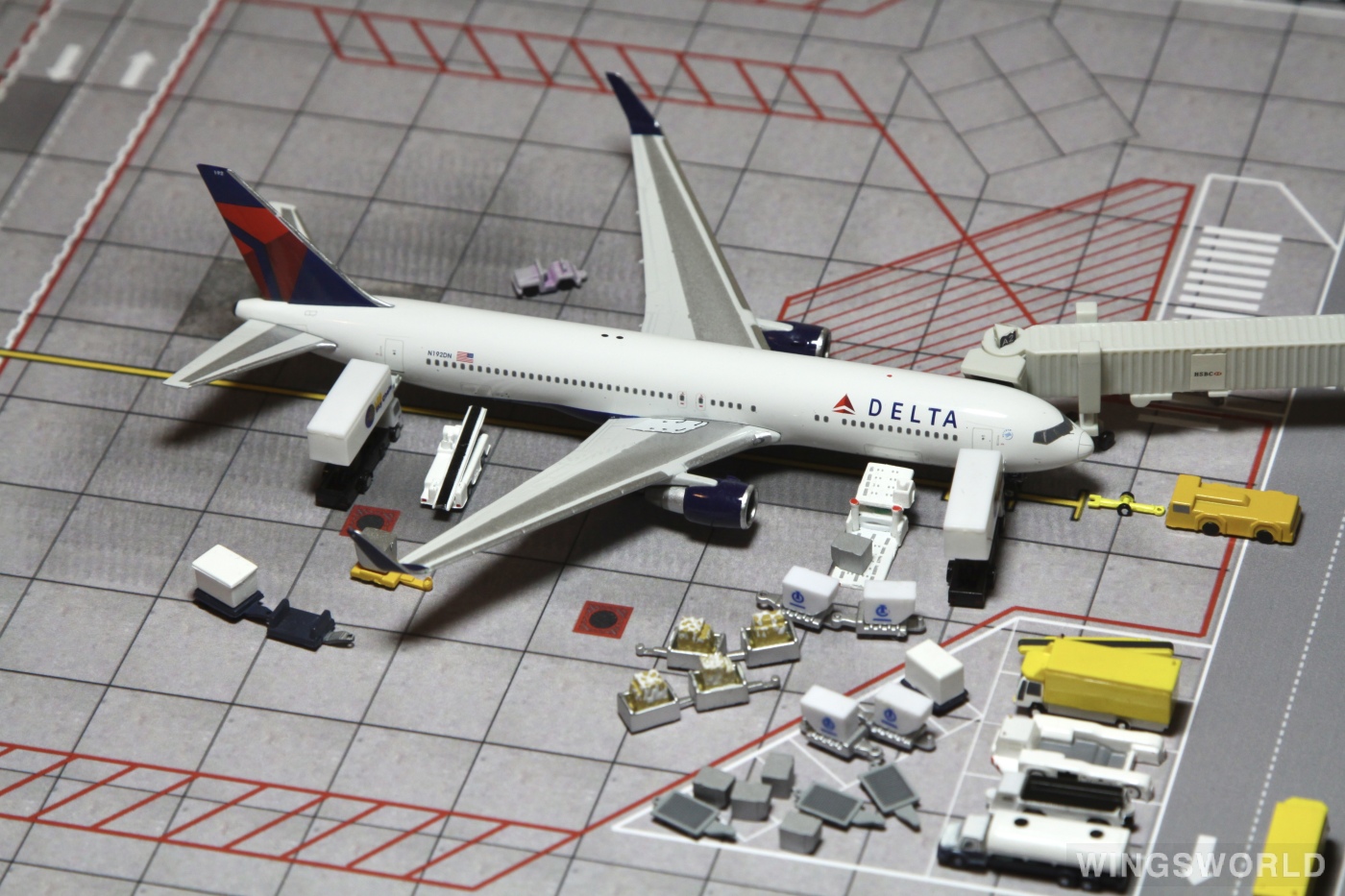 Geminijets 1:400 GJDAL1068 Delta Air Lines 达美航空 Boeing 767-300 N192DN