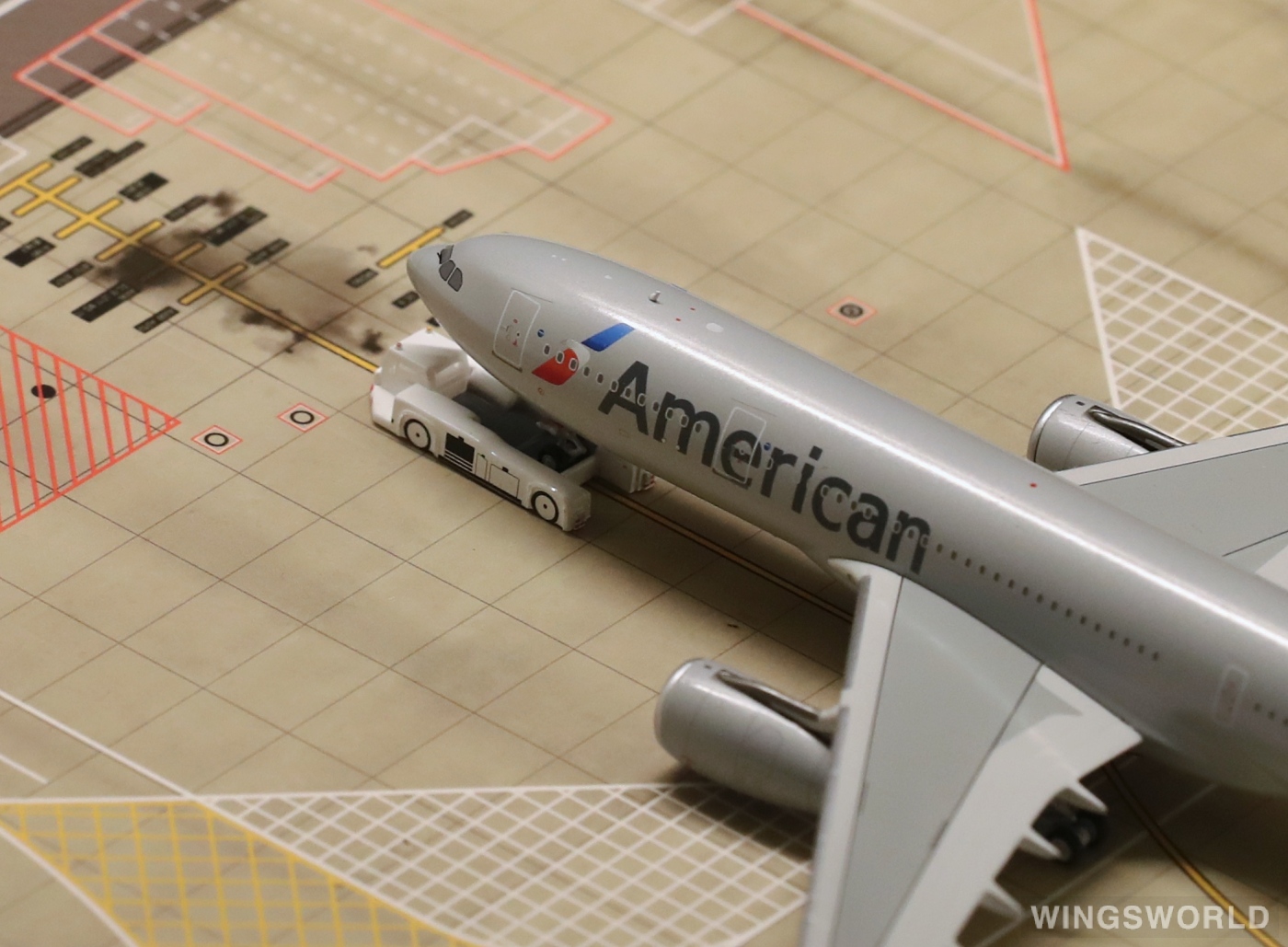 NGmodels 1:400 NG61001 American Airlines 美国航空 Airbus A330-200 N281AY