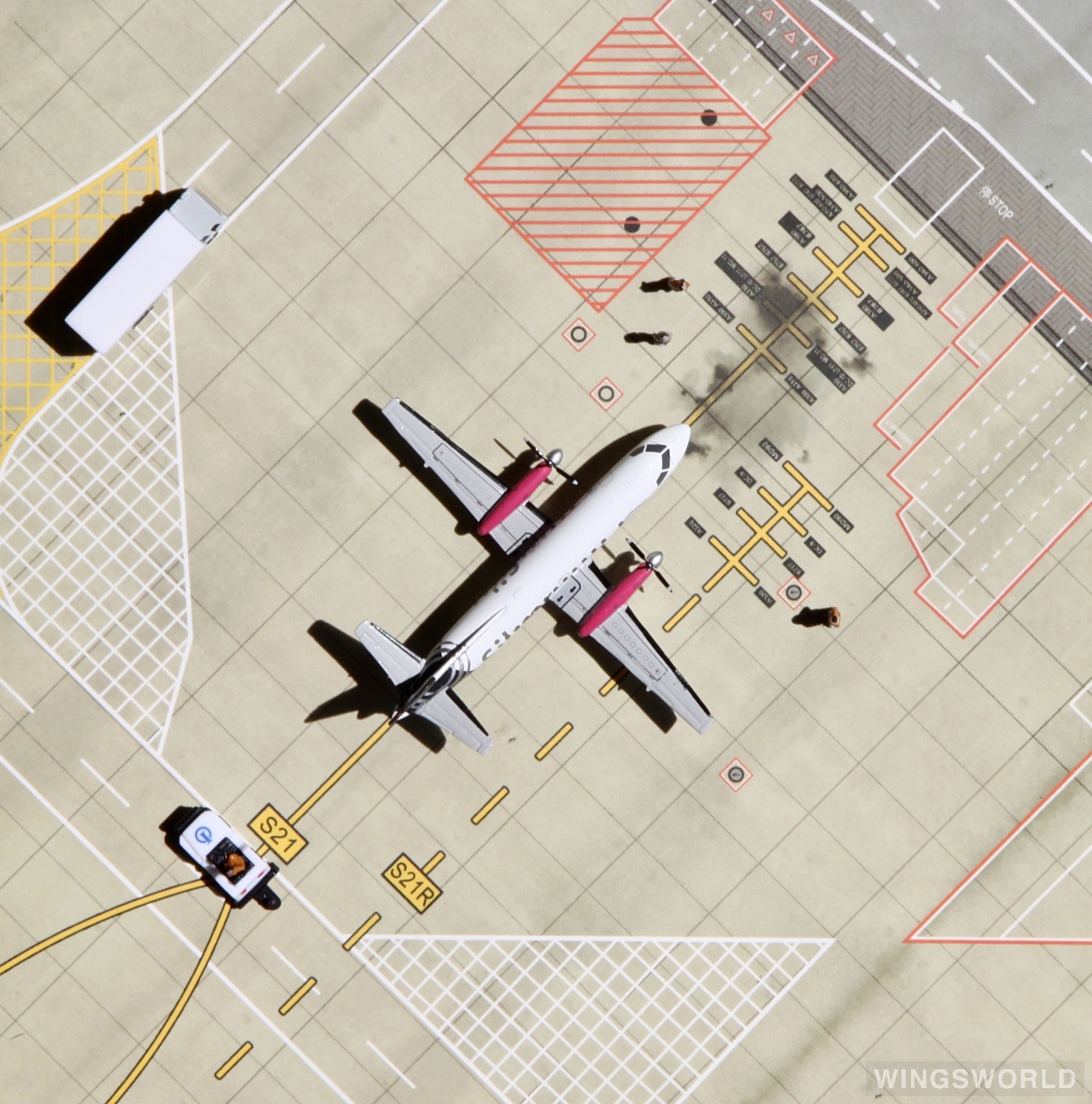 Geminijets 1:400 GJSIL1369 Silver Airways Saab 340 N344AG
