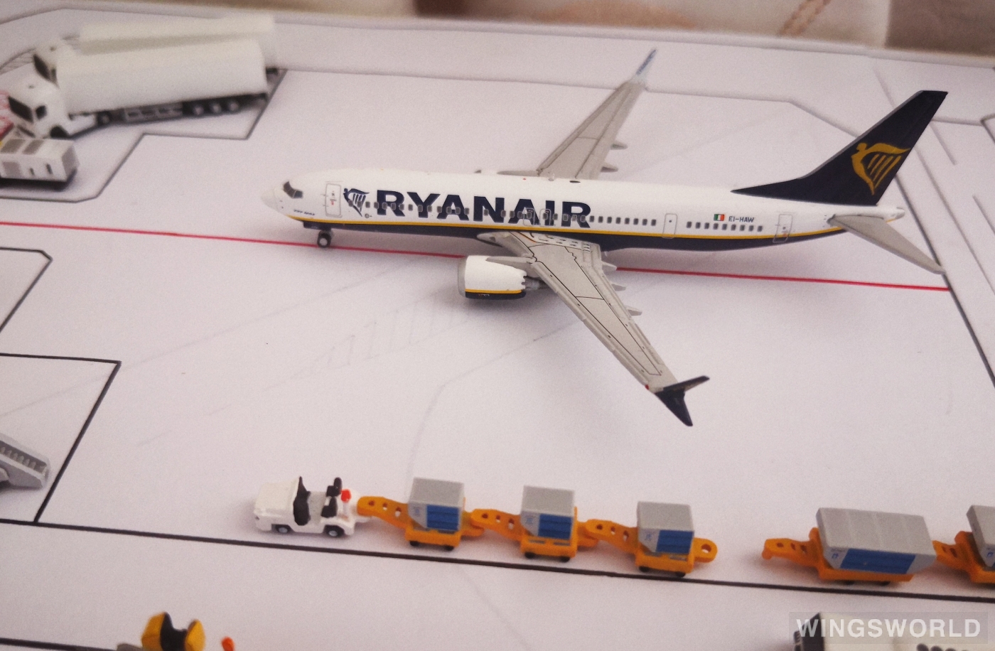 JC Wings 1:400 XX4149 Ryanair 瑞安航空 Boeing 737 MAX 8 EI-HAW