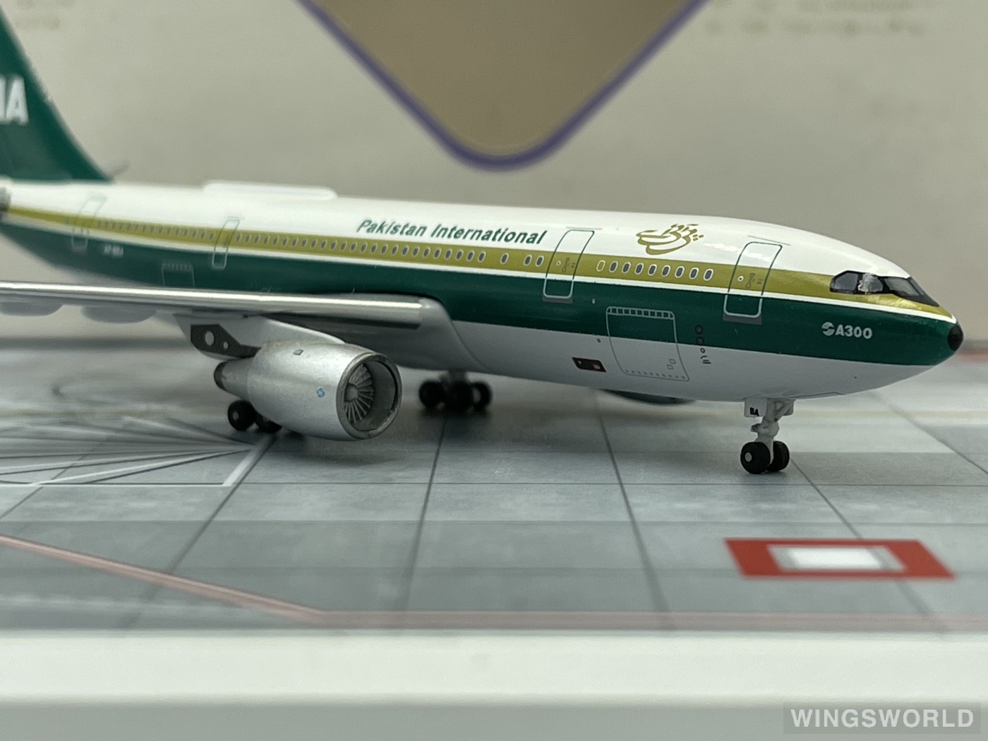 AeroClassics 1:400 ACAPBBA PIA 巴基斯坦航空 Airbus A300B4/B2 AP-BBA