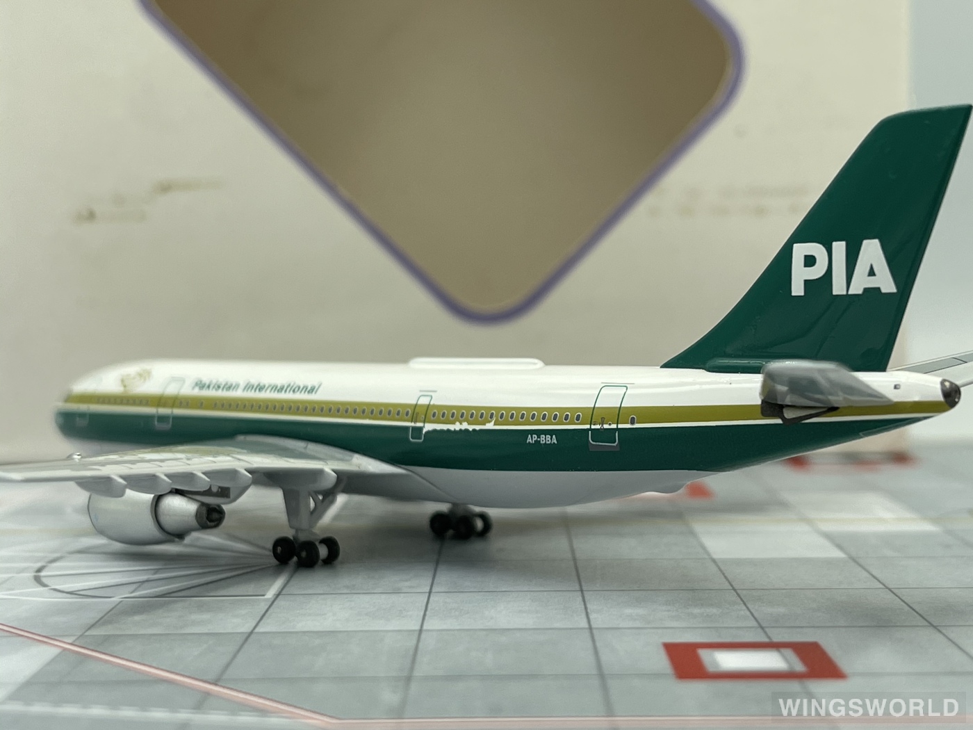 AeroClassics 1:400 ACAPBBA PIA 巴基斯坦航空 Airbus A300B4/B2 AP-BBA