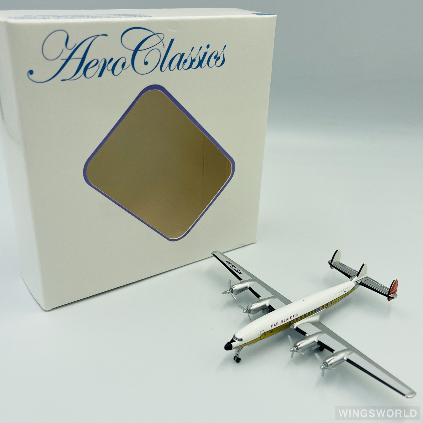 AeroClassics 1:400 ACN8083H Alaska Airlines 阿拉斯加航空 Lockheed L-1049 Super Constellation N8083H