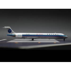 China Northern Airlines 中国北方航空 McDonnell Douglas MD-90 B-2260 1990s colors. First MD-90 for China Northern Airlines. KD4099 JC Wings 1:400
