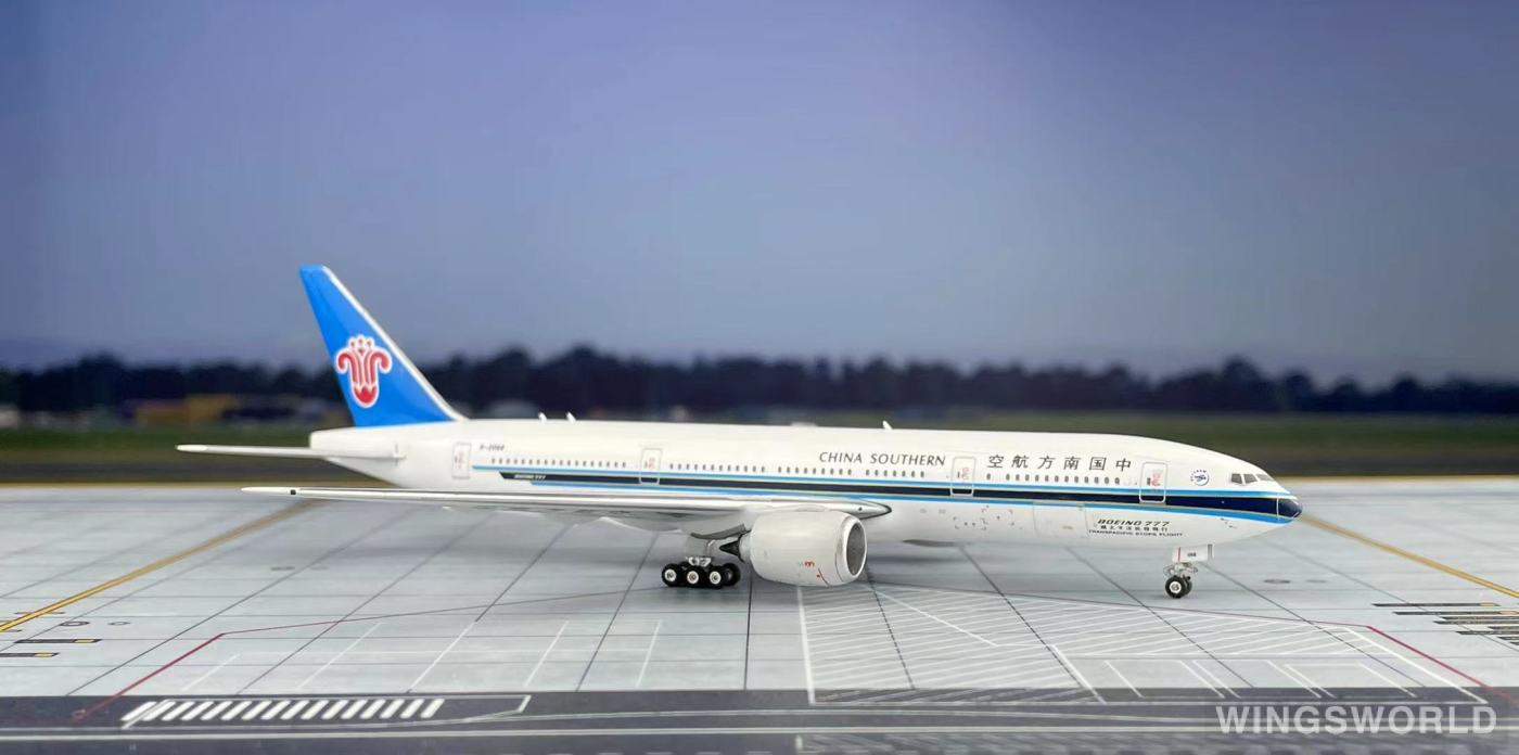 Phoenix 1:400 PH11680 China Southern 中国南方航空 Boeing 777-200ER B-2058