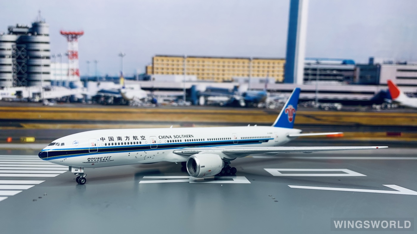 Phoenix 1:400 PH11680 China Southern 中国南方航空 Boeing 777-200ER B-2058