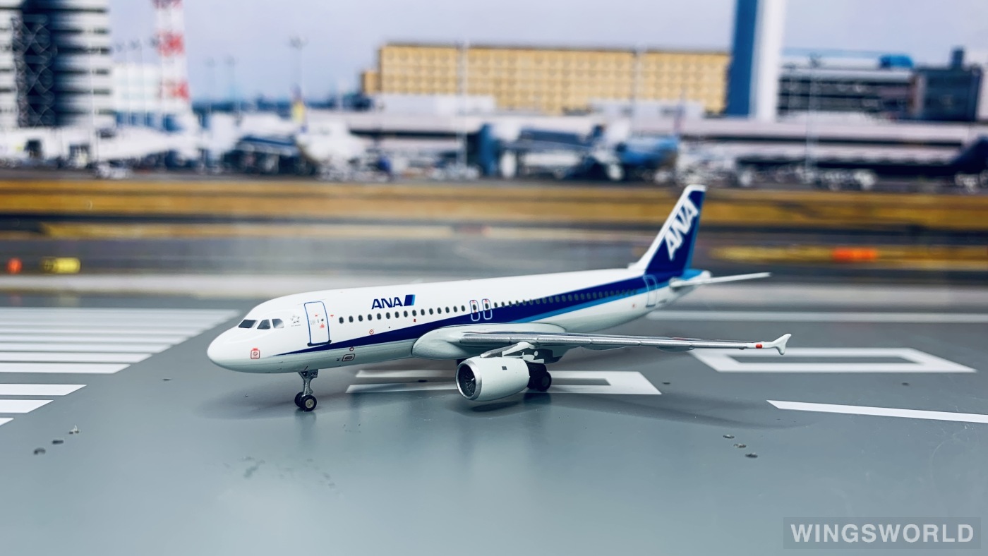 航空機・ヘリコプター JCwiog 1/400 ANA A320 JA8392 JCwiog 1/400 ANA A320 JA8392 - メルカリ