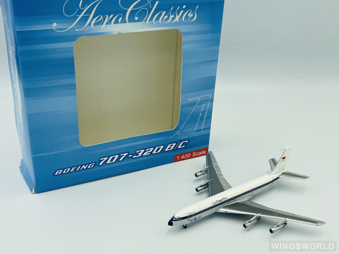 AeroClassics 1:400 AC1001 Luftwaffe 德国空军 Boeing 707-300 10+01