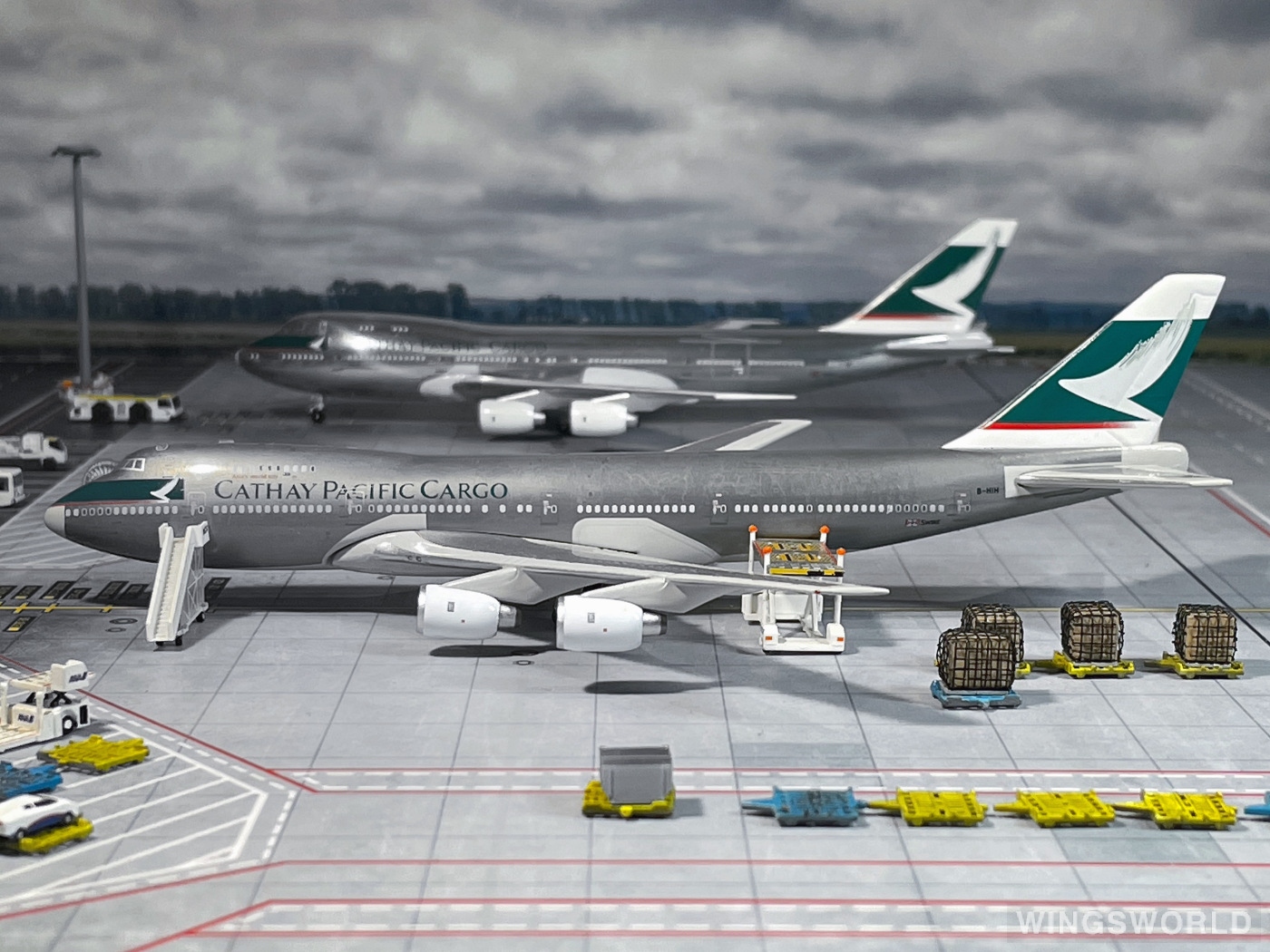 Phoenix 1:400 PH4BHIH Cathay Pacific 国泰航空 Boeing 747-200 B-HIH