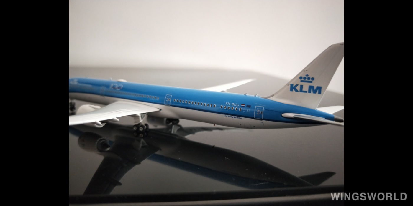 Phoenix 1:400 PH11654 KLM 荷兰皇家航空 Boeing 787-10 PH-BKG