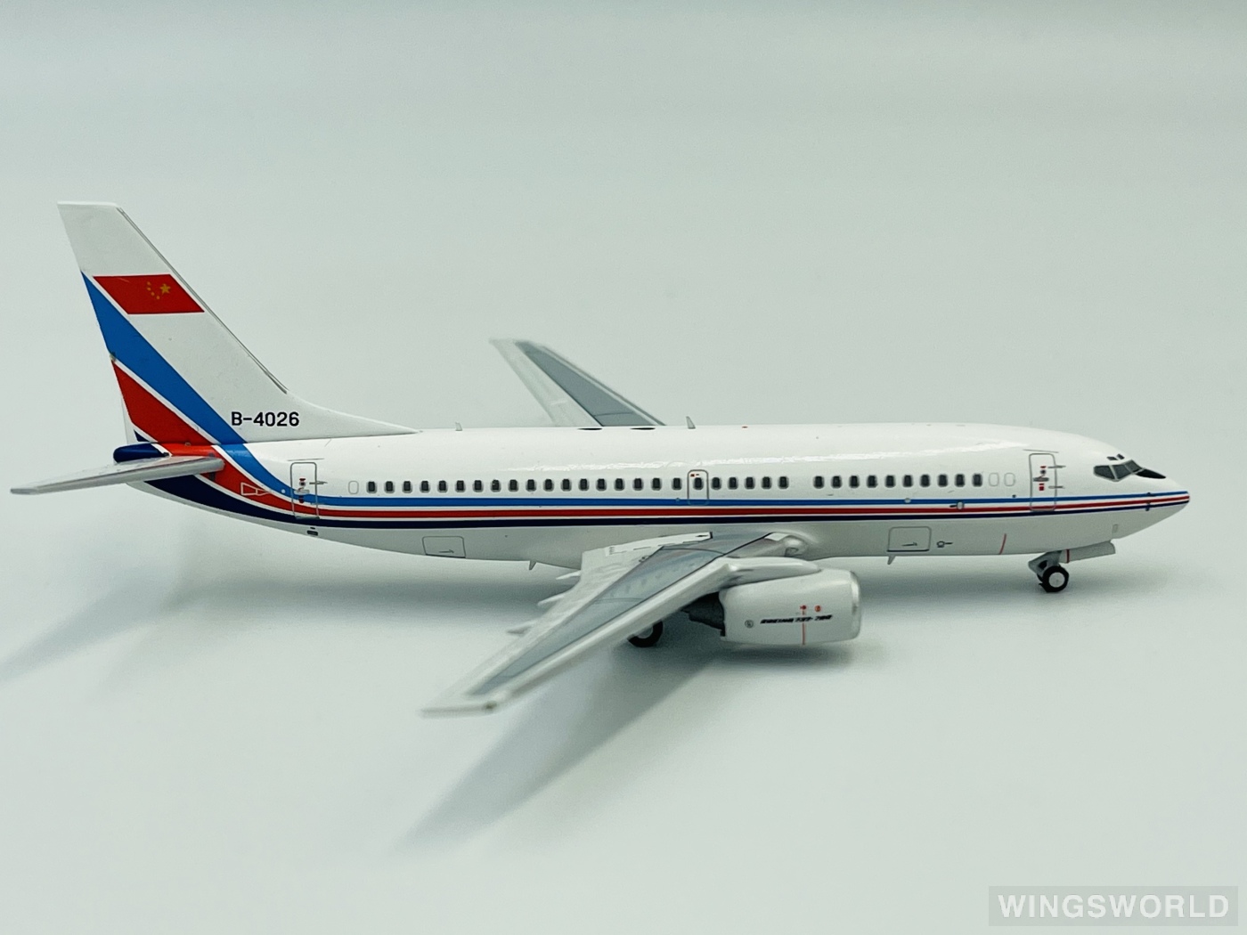 Pandamodel 1:400 202102 PLAAF 中国空军 Boeing 737-700 B-4026