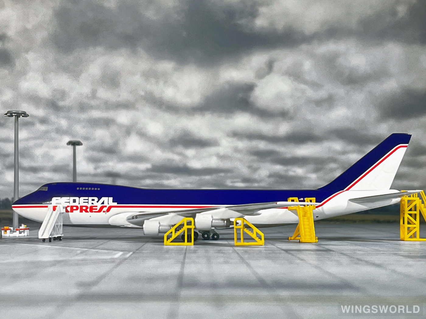 Big Bird 1:400 BB4-2003-10B FedEx 联邦快递 Boeing 747-200 N633FE