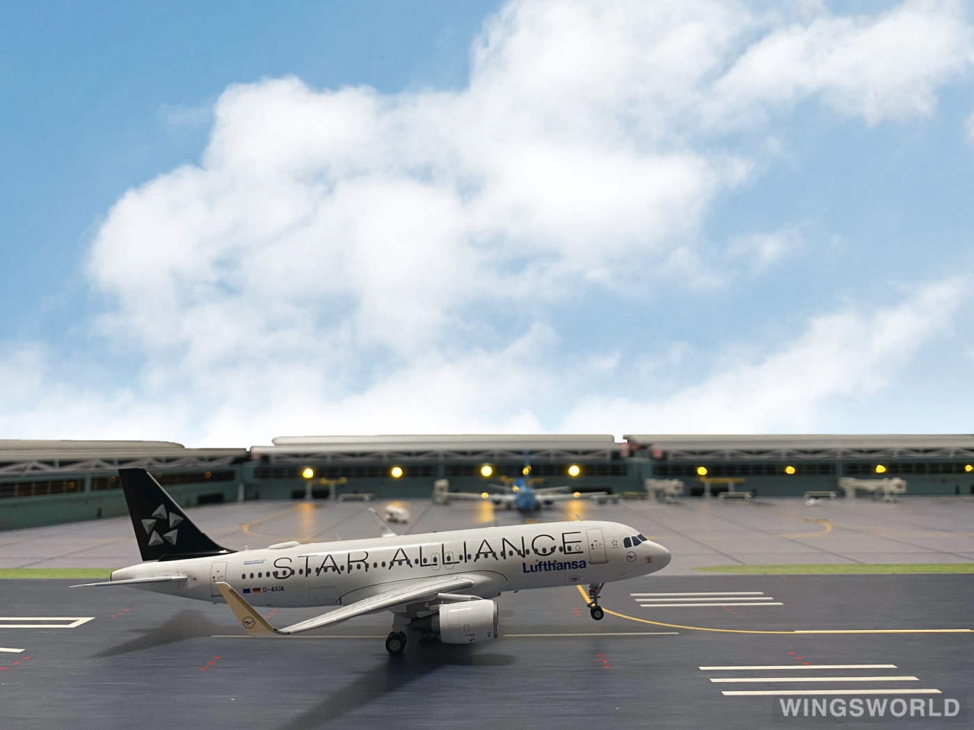 JC Wings 1:200 EW2320012 Lufthansa 汉莎航空 Airbus A320 D-AIUA