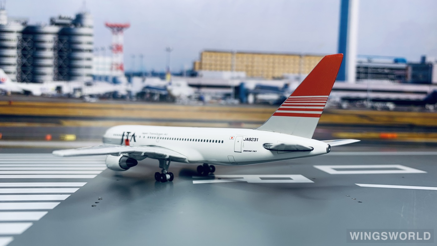 Geminijets 1:400 GJJTA15701A Japan Transocean Air 日本越洋航空 Boeing 767-200 JA8231