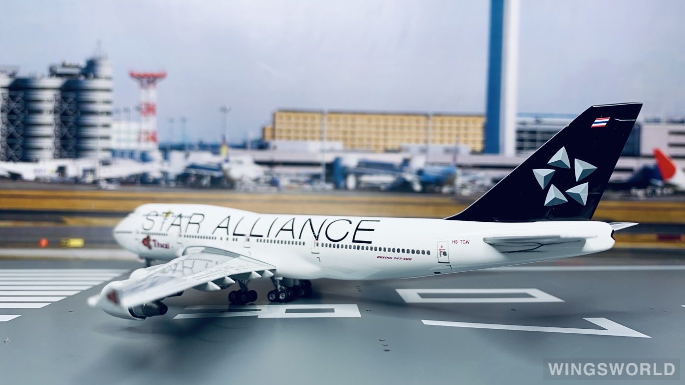 Phoenix 1:400 PH10489 Thai Airways 泰国国际航空 Boeing 747-400 HS-TGW