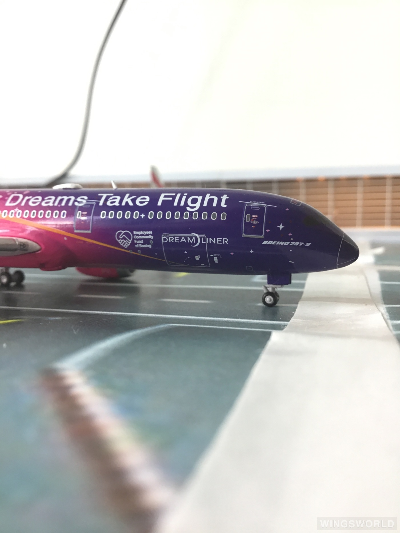 JC Wings 1:400 EW4789010A Boeing 波音公司 Boeing 787-9 N1015B