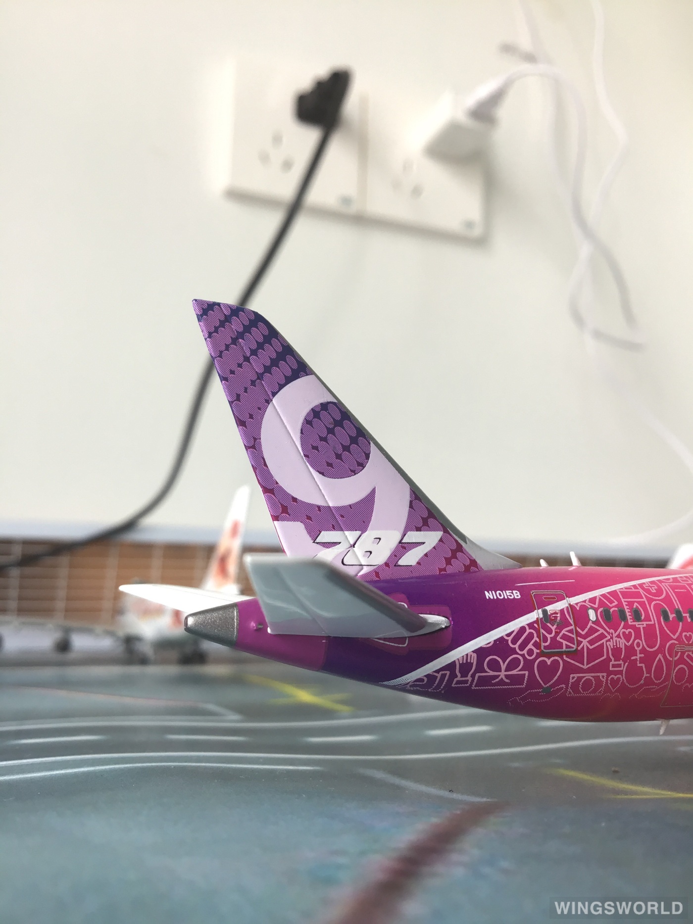 JC Wings 1:400 EW4789010A Boeing 波音公司 Boeing 787-9 N1015B