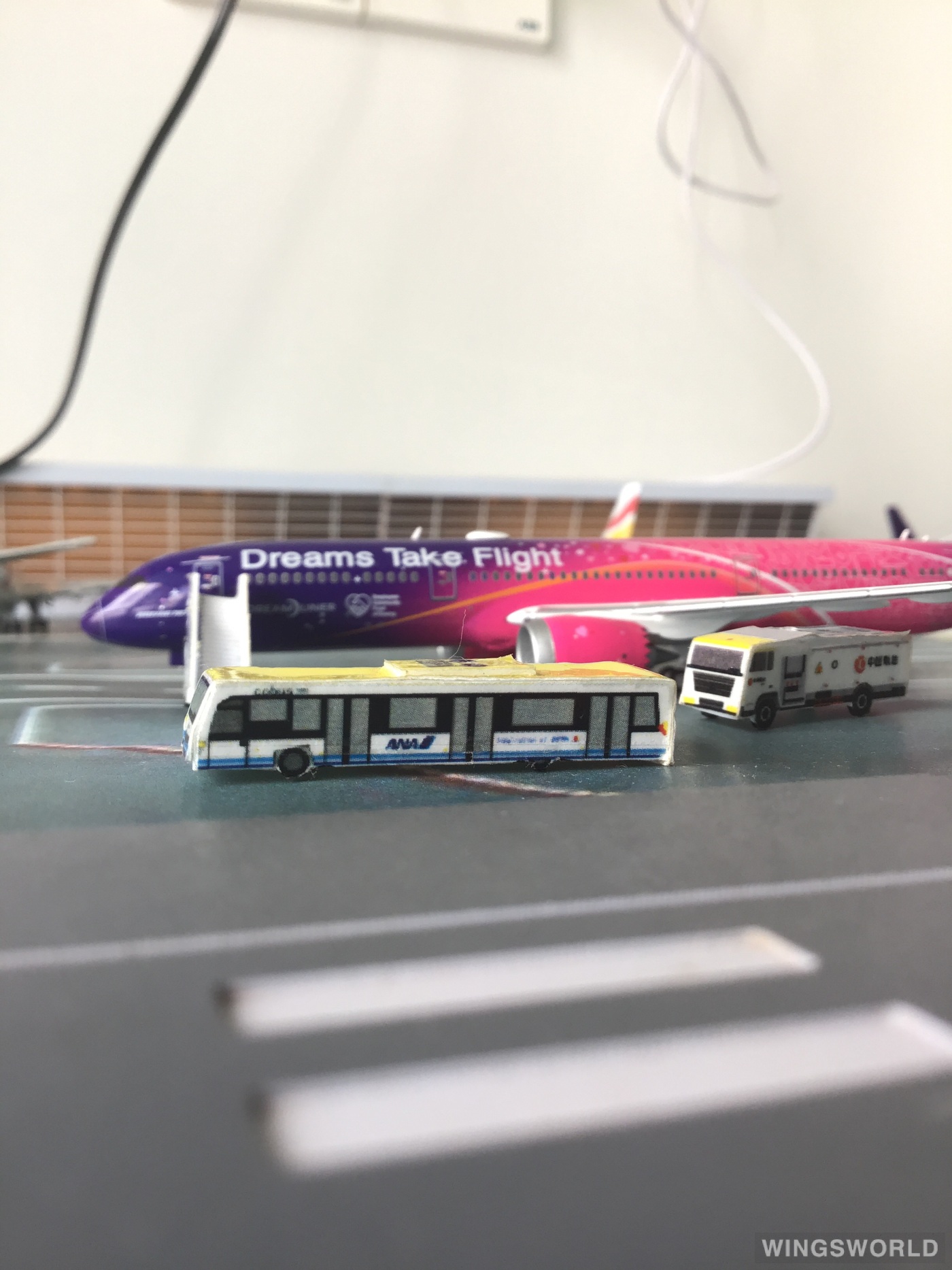 JC Wings 1:400 EW4789010A Boeing 波音公司 Boeing 787-9 N1015B