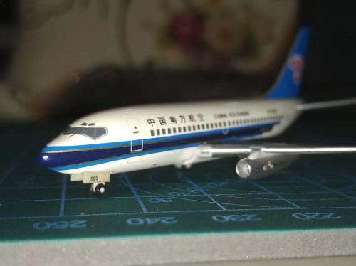 AeroClassics 1:400 Boeing 737-200 China Southern 中国南方