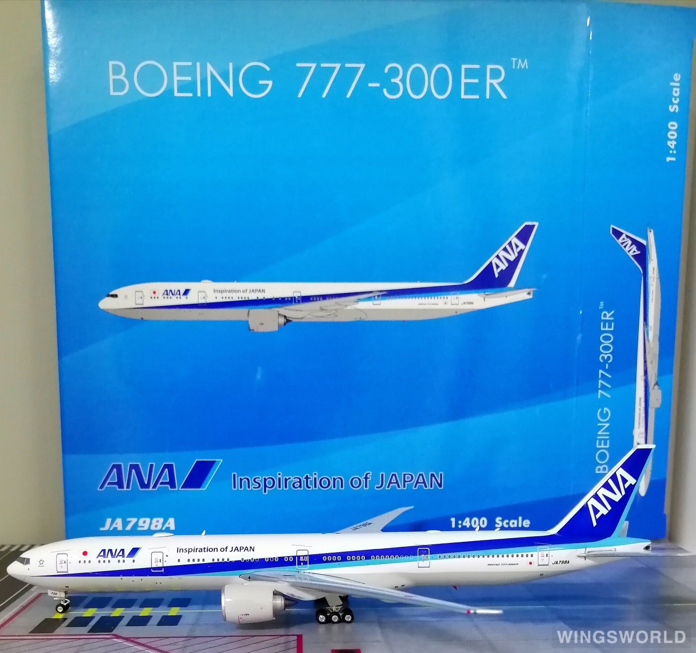 Phoenix 1:400 Boeing 777-300ER ANA 全日空PH04327 JA798A 的照片作者 