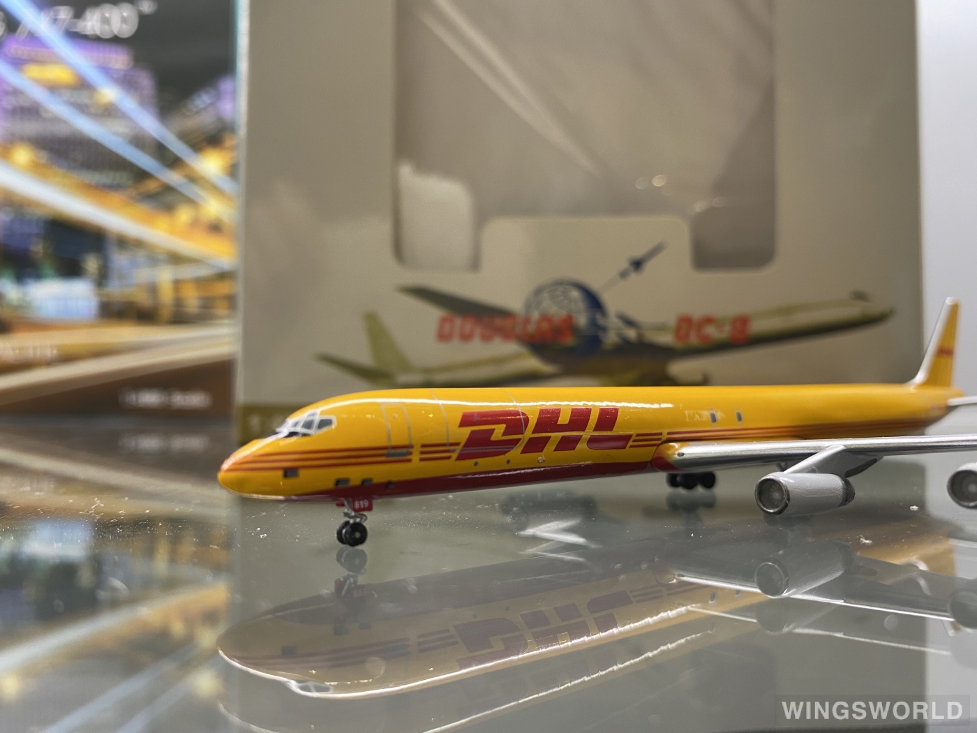 AeroClassics 1:400 AC419747 DHL 敦豪 Douglas DC-8 N819AX