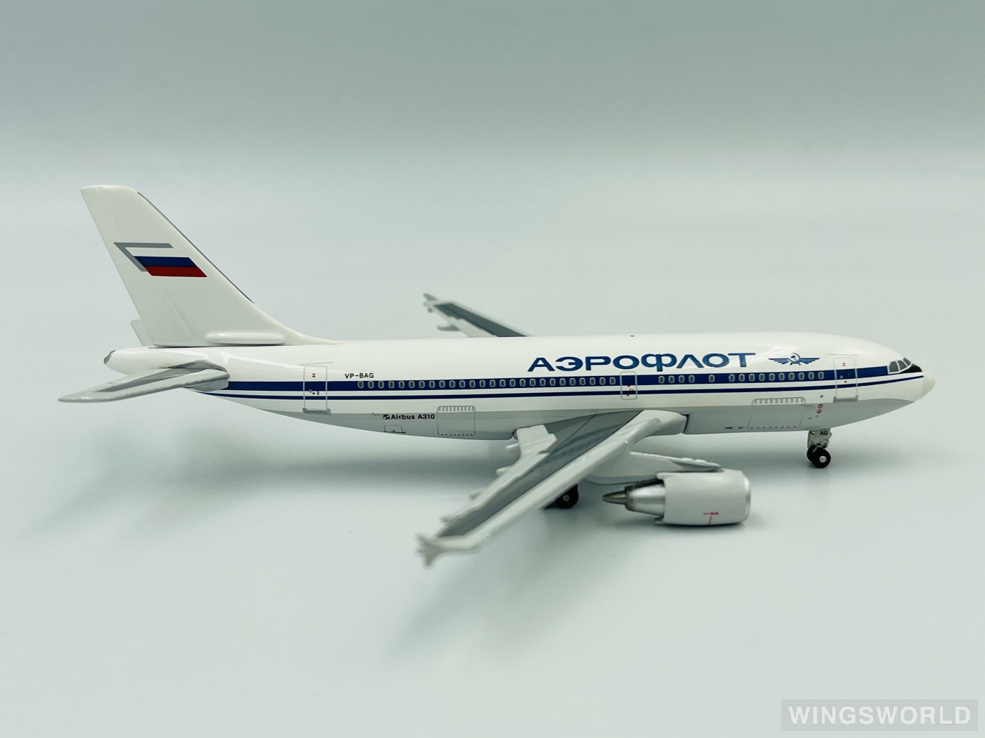 Geminijets 1:400 GJAFL340 Aeroflot 俄罗斯航空 Airbus A310-300 VP-BAG
