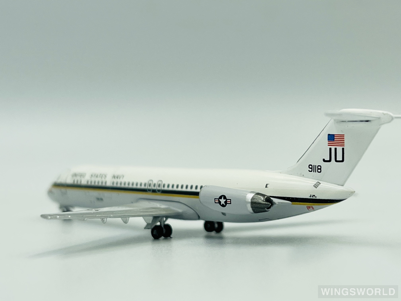 AeroClassics 1:400 AC159118 U.S. Navy 美国海军 McDonnell Douglas DC-9 9118