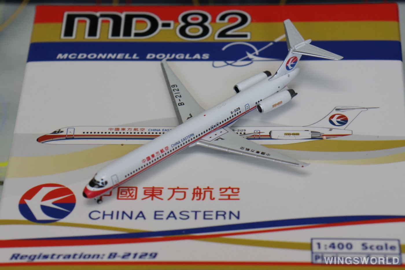 Phoenix 1:400 PH10895 China Eastern 中国东方航空 McDonnell Douglas MD-82 B-2129