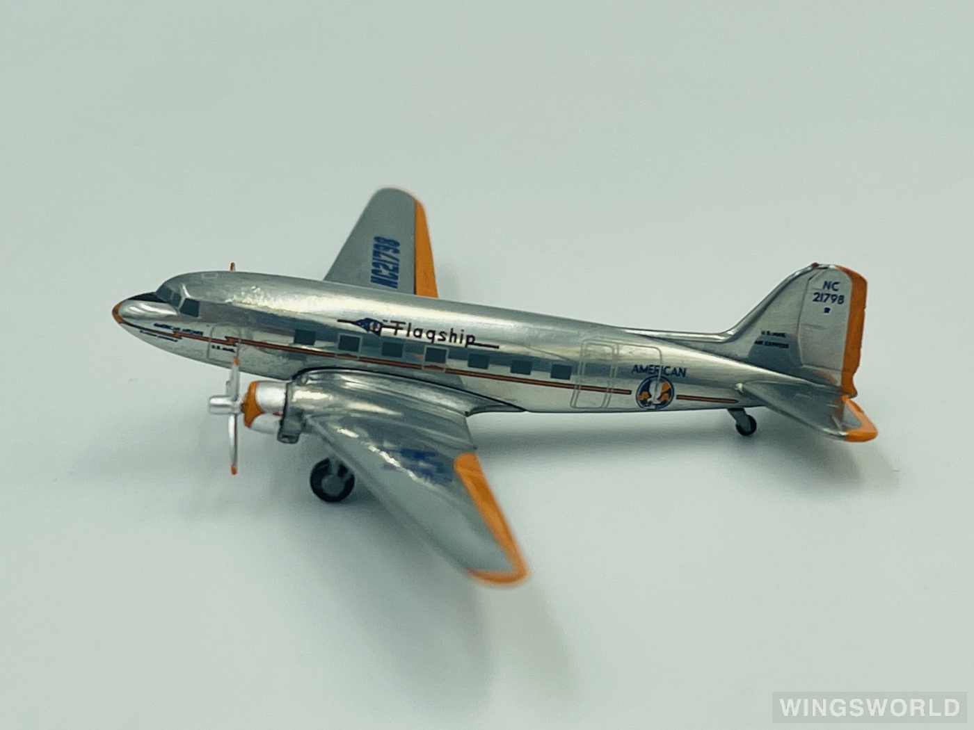 Herpa 1:400 560733 American Airlines 美国航空 Douglas DC-3 NC21798