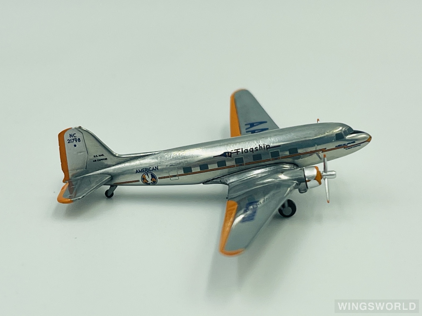 Herpa 1:400 560733 American Airlines 美国航空 Douglas DC-3 NC21798