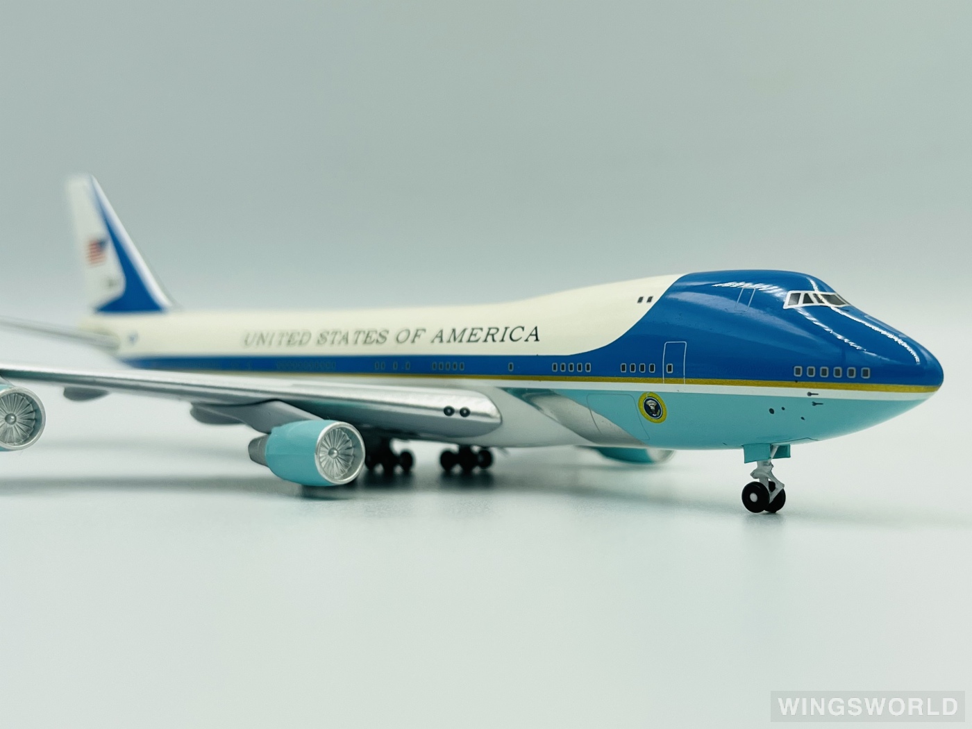Aviation400 1:400 Boeing 747-200 USAF 美国空军AV4742028