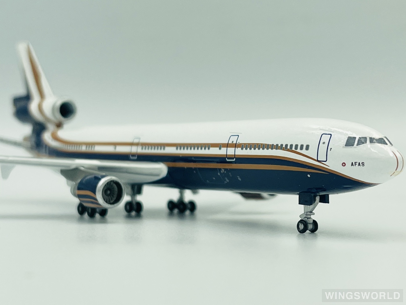 Phoenix 1:400 PH10250 Saudia 沙特阿拉伯航空 McDonnell Douglas MD-11 HZ-AFAS