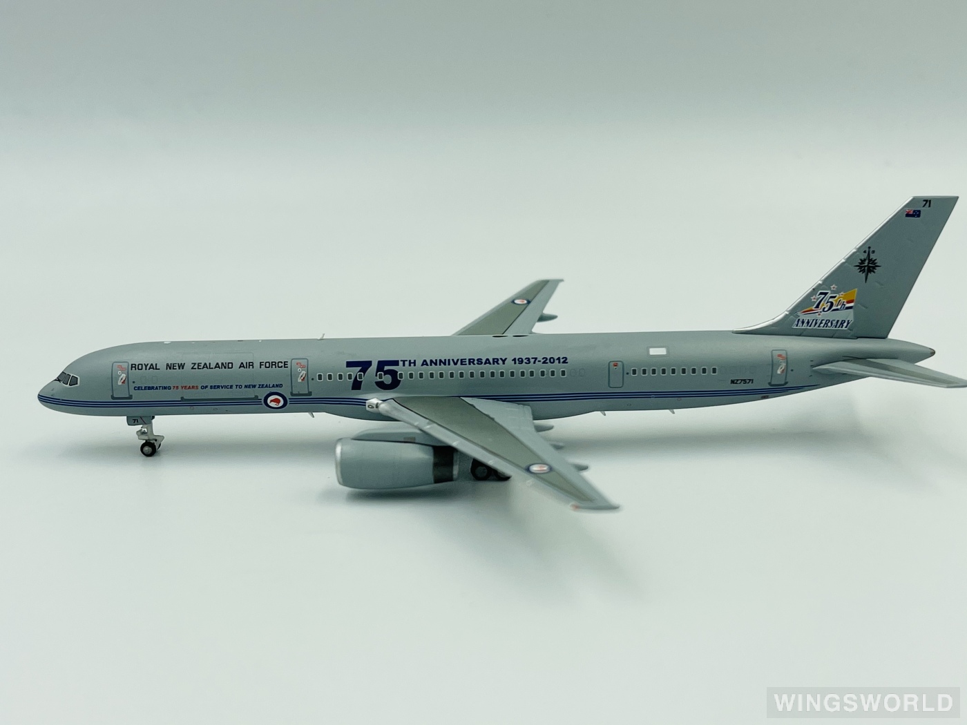 NGmodels 1:400 NG53145 RNZAF 新西兰皇家空军 Boeing 757-200 NZ7571