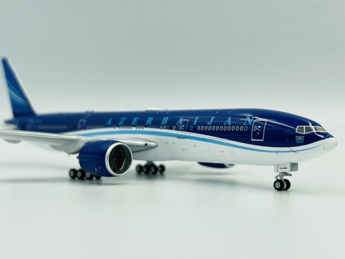 Azerbaijan Airlines 阿塞拜疆航空 Boeing 777-200LR 4K-AI001  PH11599 Phoenix 1:400