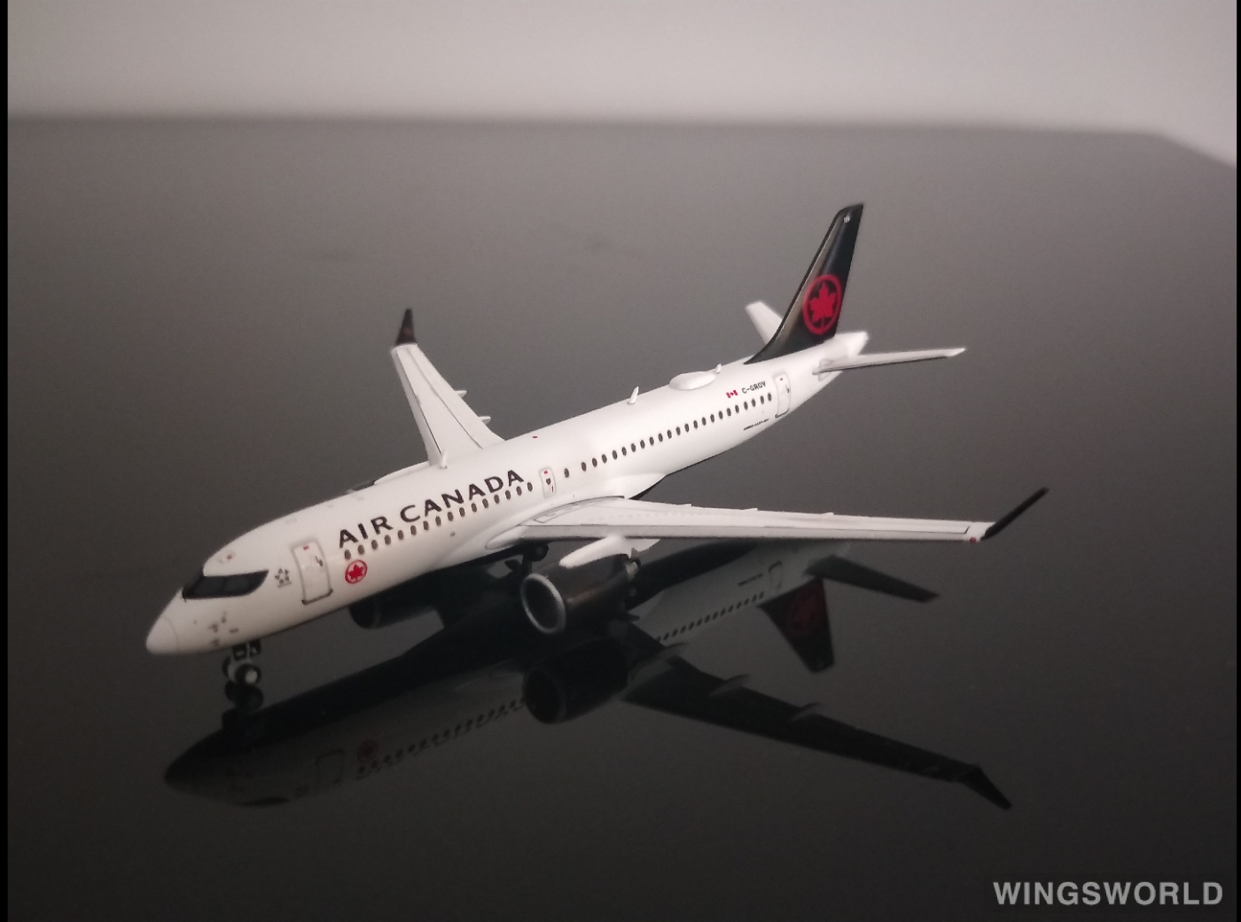 Geminijets 1:400 GJACA1733 Air Canada 加拿大航空 Airbus A220-300 C-GROV
