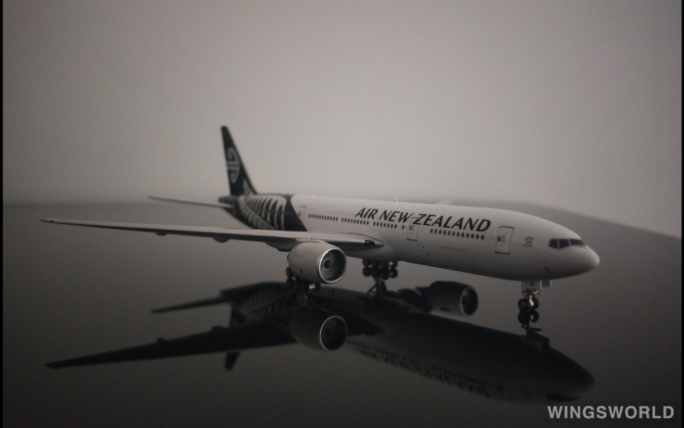 Phoenix 1:400 Boeing 777-200 Air New Zealand 新西兰航空PH10937 ZK