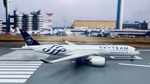Vietnam Airlines 越南航空 Airbus A350-900 VN-A897 天合联盟 涂装 PH11484 Phoenix 1:400