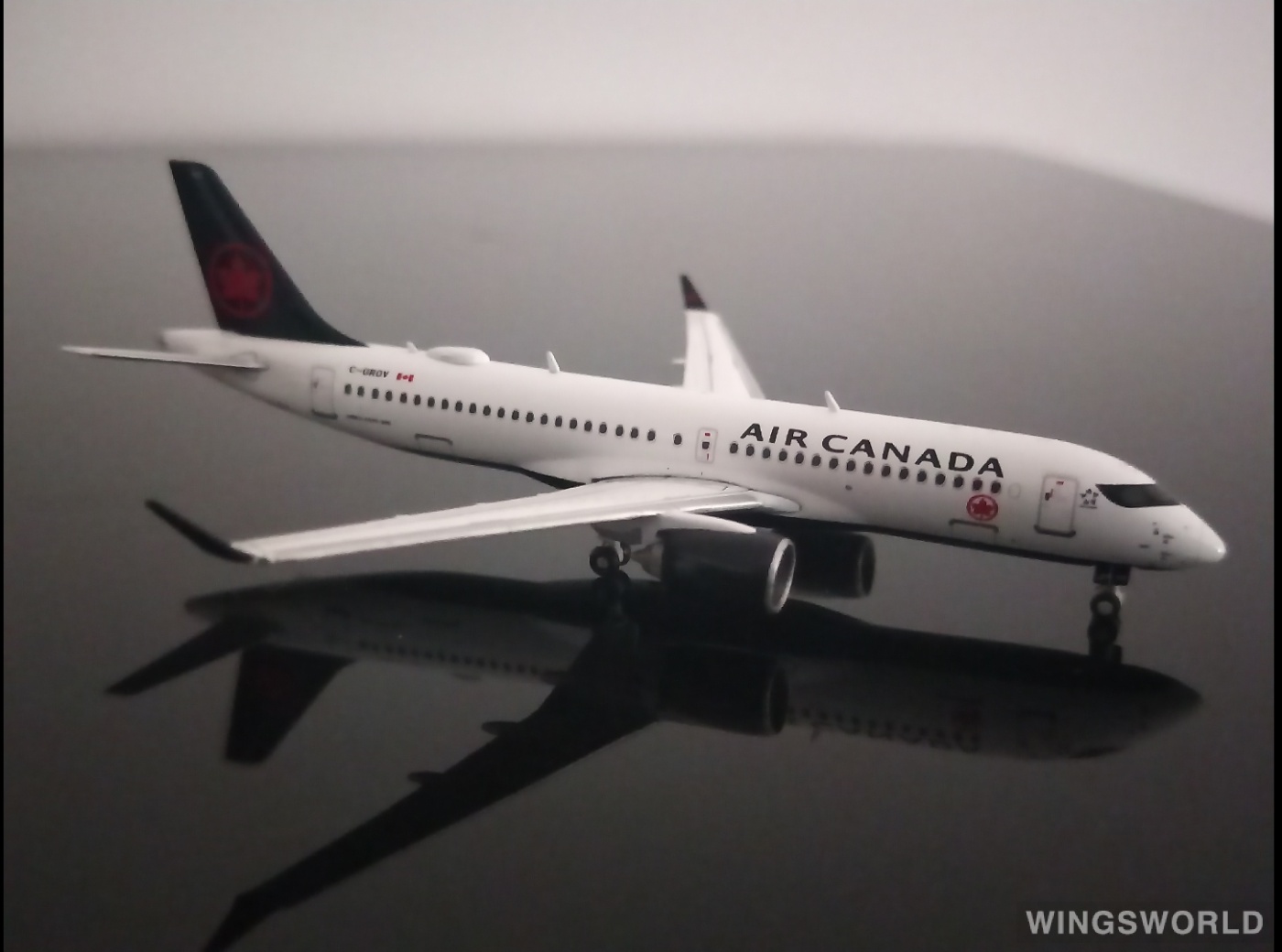 Geminijets 1:400 GJACA1733 Air Canada 加拿大航空 Airbus A220-300 C-GROV