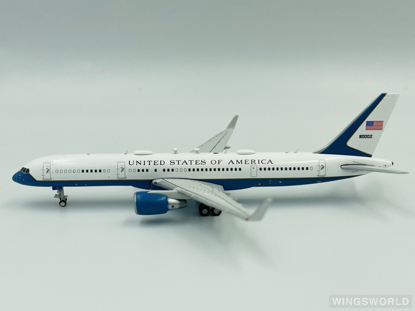 Geminijets 1:400 GJAFO1635 USAF 美国空军 Boeing 757-200 80002