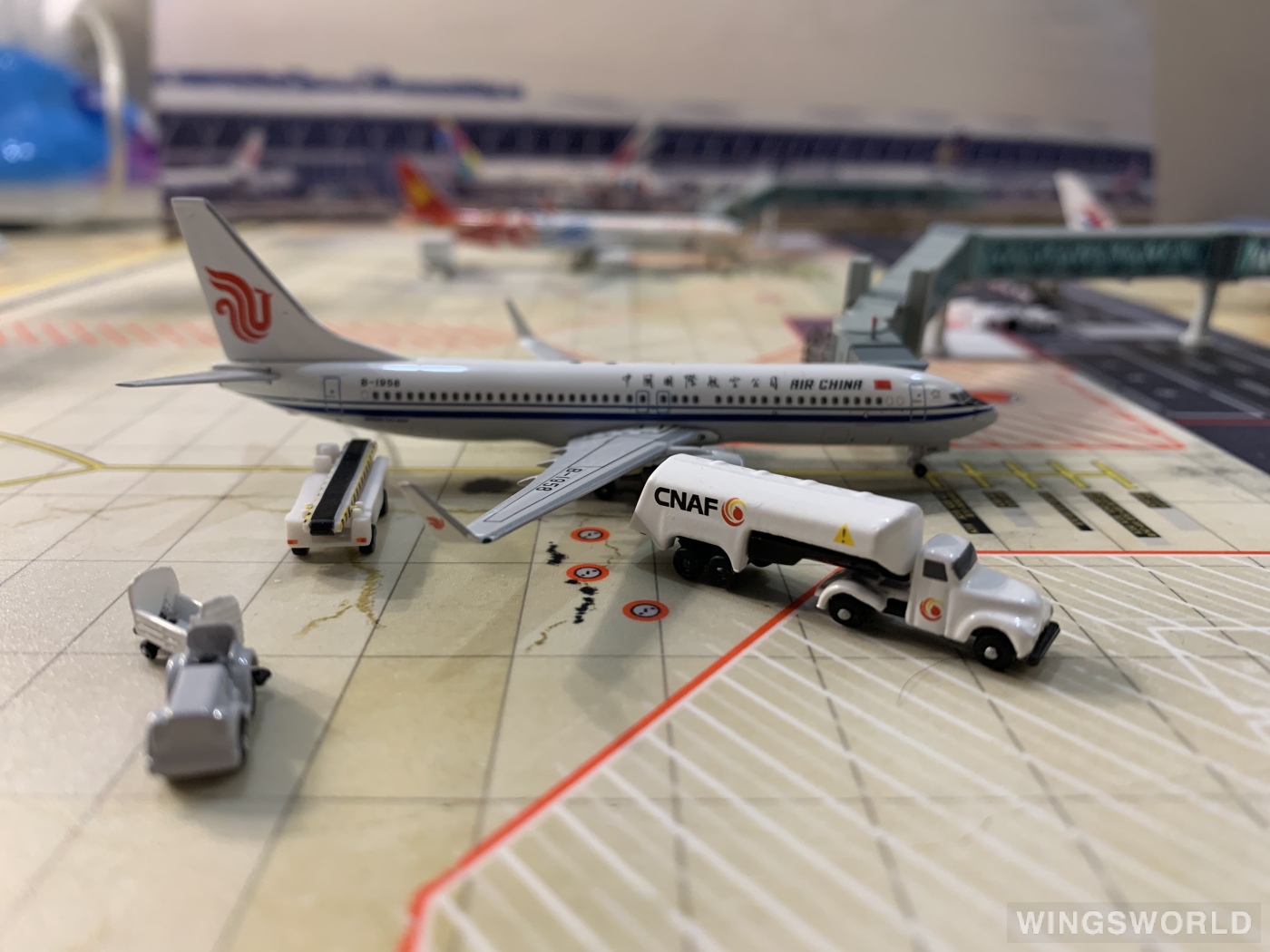 Pandamodel 1:400 PMB1958 Air China 中国国际航空 Boeing 737-800 B-1958