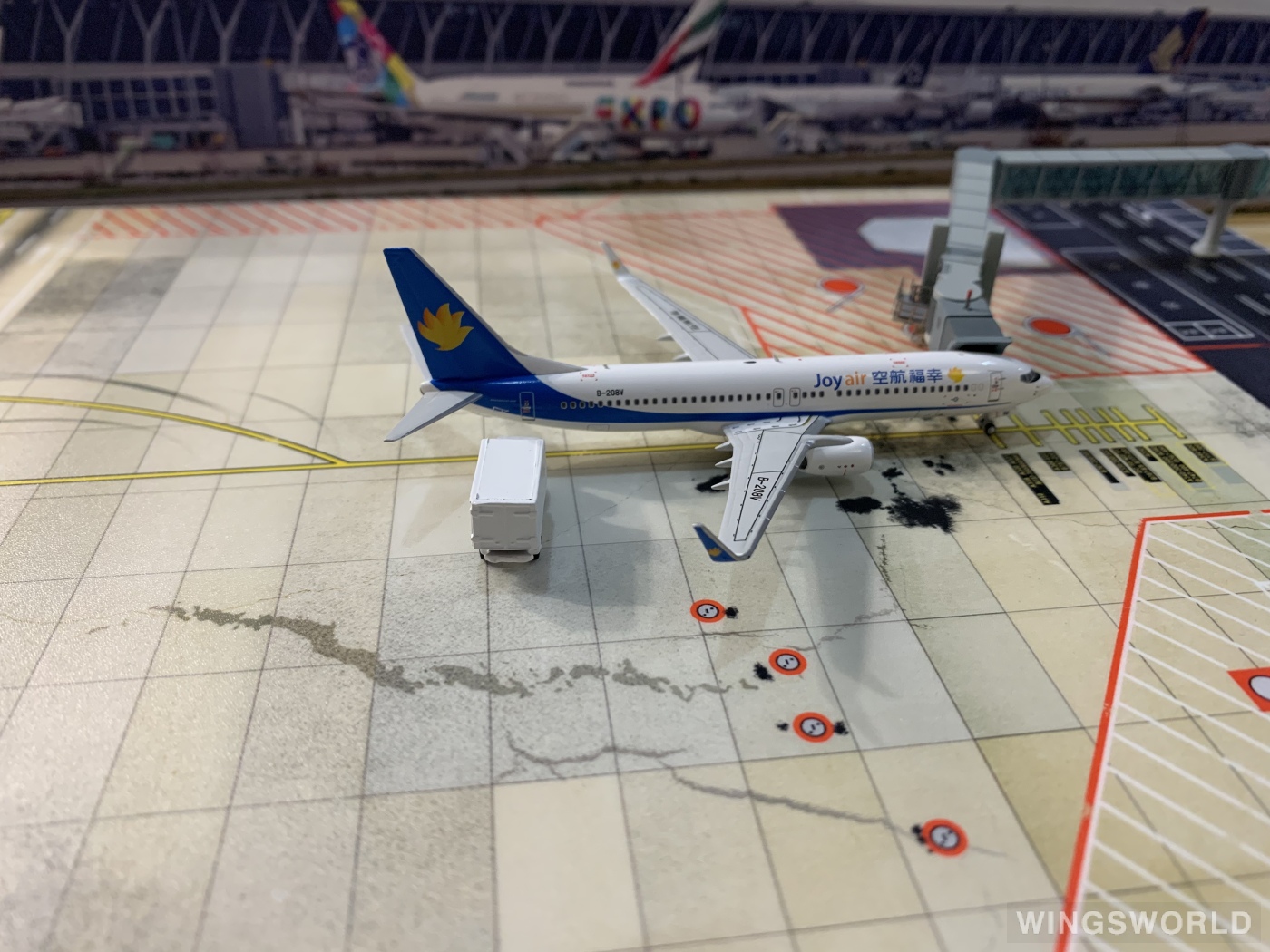 NGmodels 1:400 NG58041 Joyair 幸福航空 Boeing 737-800 B-208V