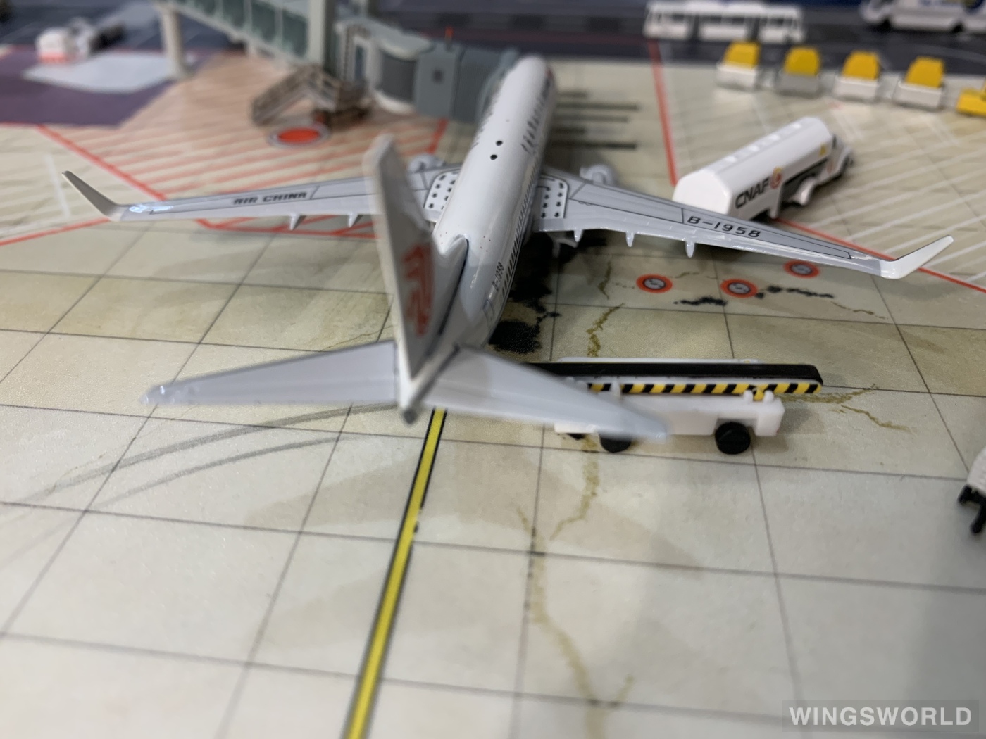 Pandamodel 1:400 PMB1958 Air China 中国国际航空 Boeing 737-800 B-1958